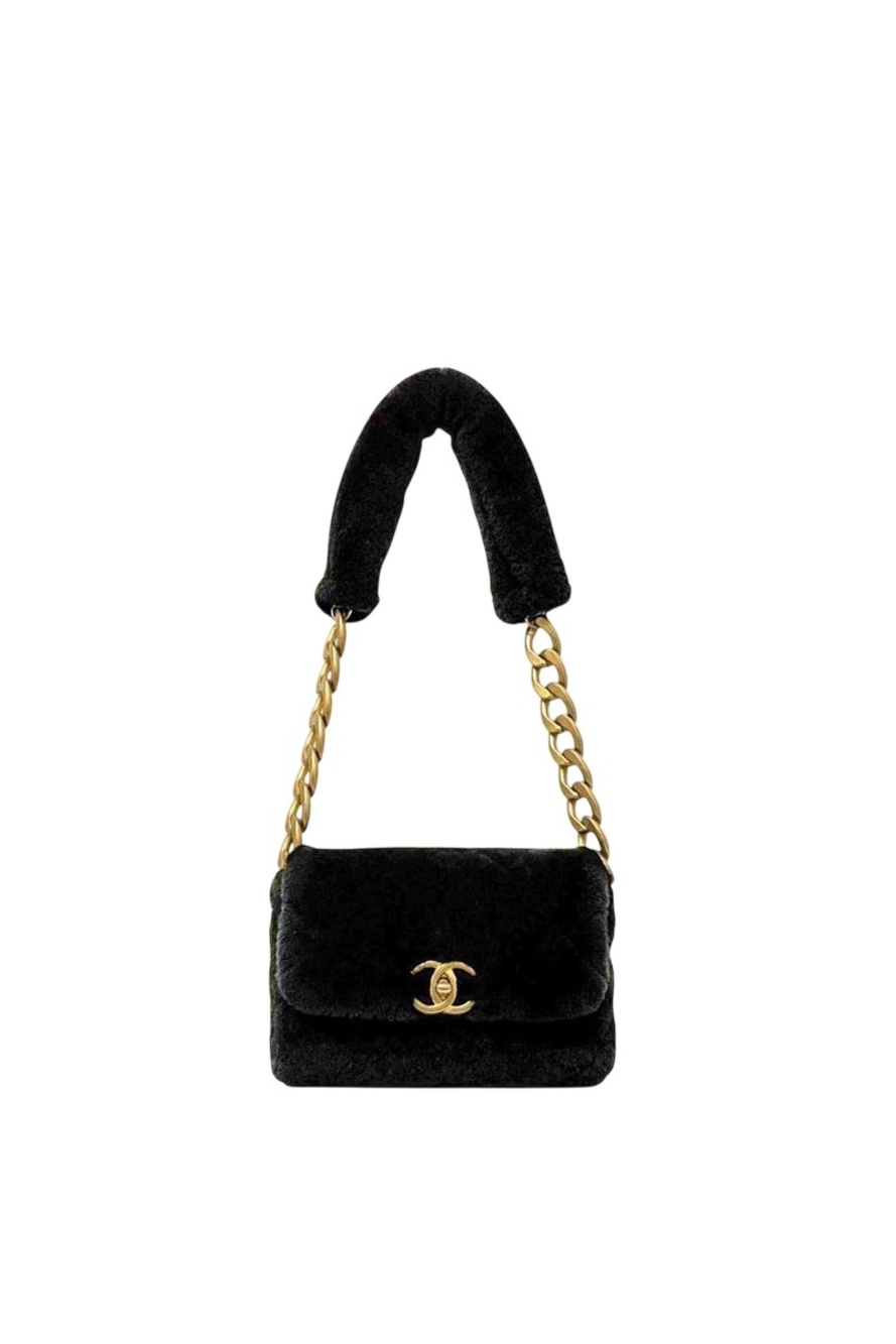 Chanel One Shoulder Bag Black Quilted 30